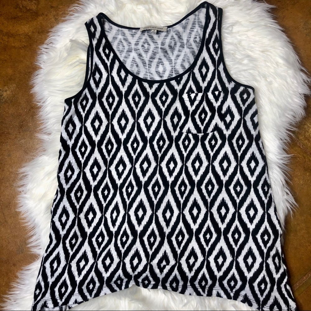 Jones New York Sport Black and White Tank Top